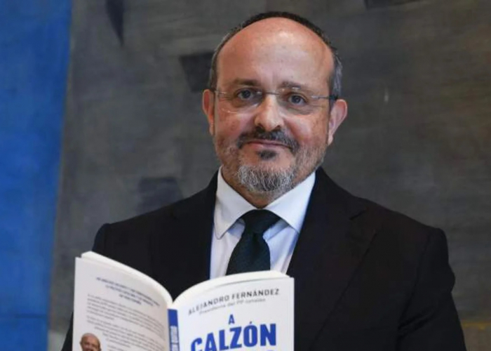'A Calzón Quitao', el llibre que destapa la veritat sobre Espanya i el procés